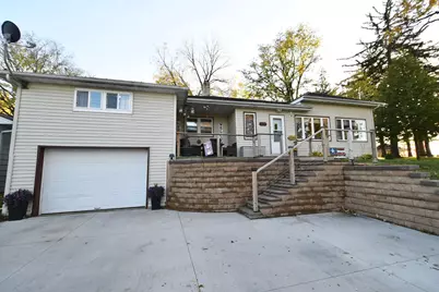 207 E 6th Street, Zumbrota, MN 55992 - Photo 2