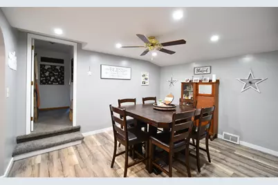 207 E 6th Street, Zumbrota, MN 55992 - Photo 14