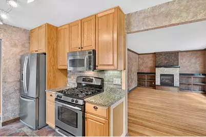 242 5th Avenue N, Hopkins, MN 55343 - Photo 6