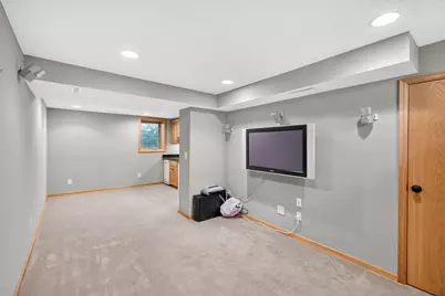 242 5th Avenue N, Hopkins, MN 55343 - Photo 52