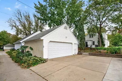 242 5th Avenue N, Hopkins, MN 55343 - Photo 76