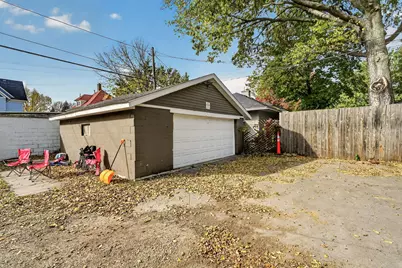 323 W Broadway Street, Winona, MN 55987 - Photo 36