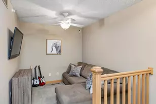 6715 Flycatcher Ln, Apple Valley, MN 55124 - Photo 22