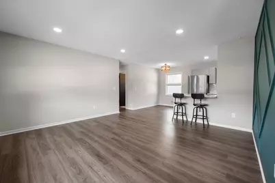 914 W 82nd Street, Bloomington, MN 55420 - Photo 14