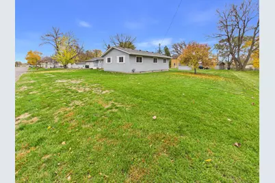 128 E 5th Street N, Melrose, MN 56352 - Photo 48