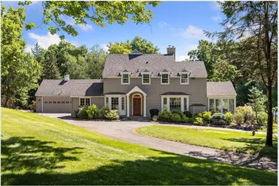 17960 Shavers Lane, Wayzata, MN 55391 - Photo 1