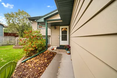 12848 Belle Aire Drive, Champlin, MN 55316 - Photo 4