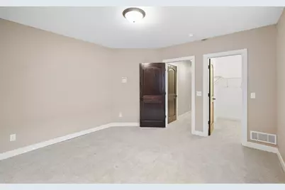 820 Fieldcrest Drive, Mankato, MN 56001 - Photo 28
