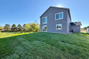 25882 Emerson Ct, Wyoming, MN 55092 - Photo 24