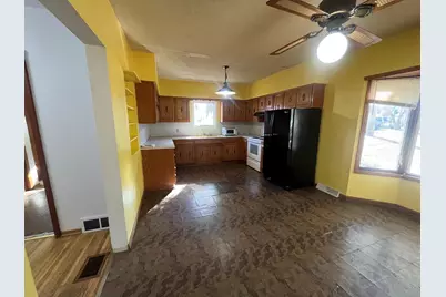 390 11th Street, Dawson, MN 56232 - Photo 4