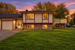 1460 Meadow Ln, Maple Plain, MN 55359 - Photo 1