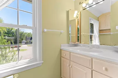 827 10 1/2 Street SW, Rochester, MN 55902 - Photo 24