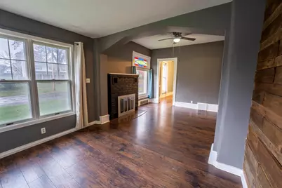 228 W 4th Street, Blue Earth, MN 56013 - Photo 6