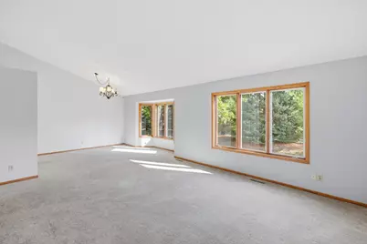 11061 Hyland Terrace, Eden Prairie, MN 55344 - Photo 12