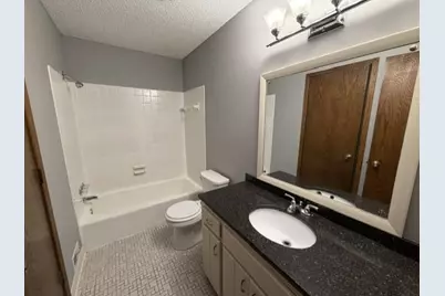 8422 Toledo Avenue N, Brooklyn Park, MN 55443 - Photo 14