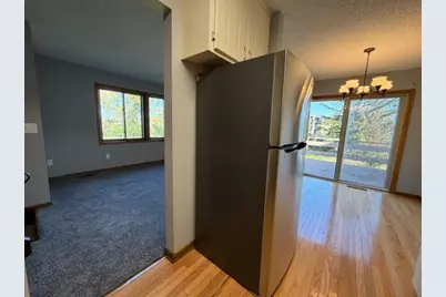 8422 Toledo Avenue N, Brooklyn Park, MN 55443 - Photo 8