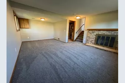 8422 Toledo Avenue N, Brooklyn Park, MN 55443 - Photo 22
