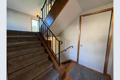 8422 Toledo Avenue N, Brooklyn Park, MN 55443 - Photo 4