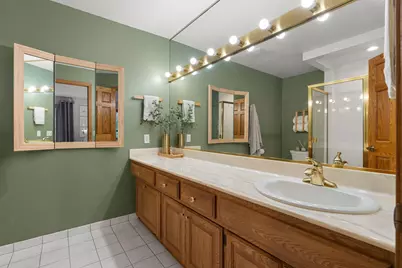 8281 Deer Pond Trail N, Lake Elmo, MN 55042 - Photo 28