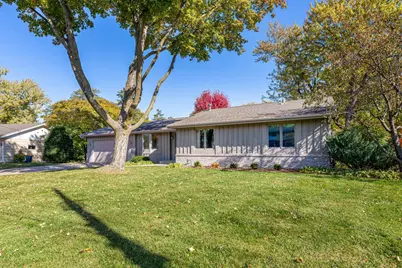 9621 Upton Road, Bloomington, MN 55431 - Photo 2