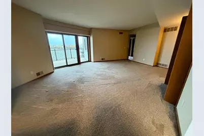 808 Lake Chapeau Drive #102, Albert Lea, MN 56007 - Photo 8