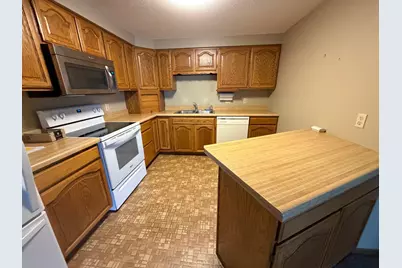 808 Lake Chapeau Drive #102, Albert Lea, MN 56007 - Photo 12