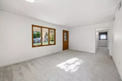 5408 34th Place N, Crystal, MN 55422 - Photo 4