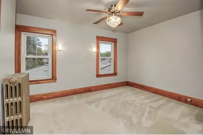 1366 Van Buren Avenue, Saint Paul, MN 55104 - Photo 30