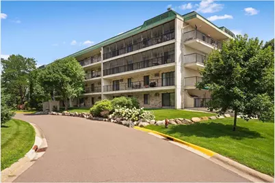 10411 Cedar Lake Road #208, Minnetonka, MN 55305 - Photo 2