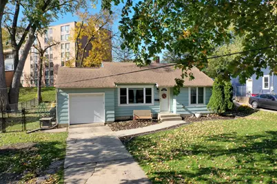 905 9th Avenue NW, Rochester, MN 55901 - Photo 1