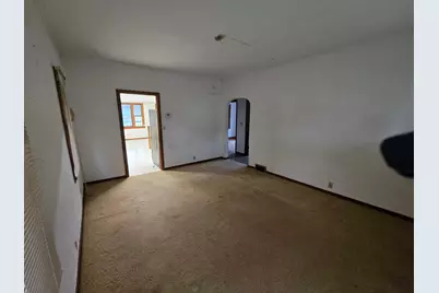 210 Dugan Street S, Welcome, MN 56181 - Photo 4