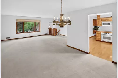 2305 E 115th Street, Burnsville, MN 55337 - Photo 10