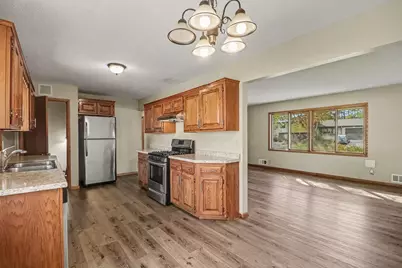 3106 64th Avenue N, Brooklyn Center, MN 55429 - Photo 10