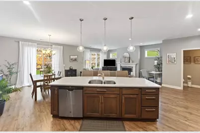 2298 Hillcrest Drive, Hudson, WI 54016 - Photo 8