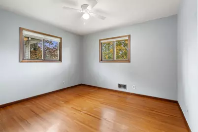1900 2nd Street N, South Saint Paul, MN 55075 - Photo 12