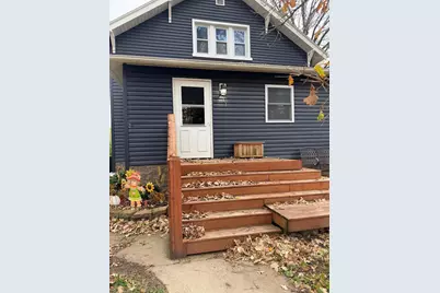 211 Park Street, Emmons, MN 56029 - Photo 1