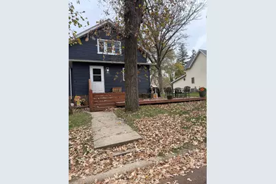 211 Park Street, Emmons, MN 56029 - Photo 2