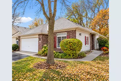 162 Lakeview Road E, Chanhassen, MN 55317 - Photo 2