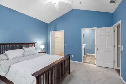 162 Lakeview Road E, Chanhassen, MN 55317 - Photo 22