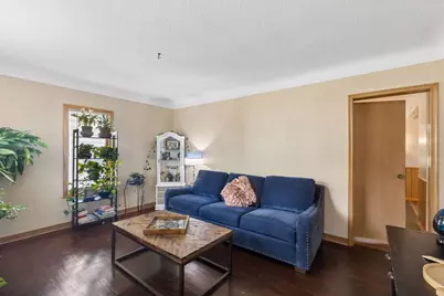 1190 Ottawa Avenue, West Saint Paul, MN 55118 - Photo 4