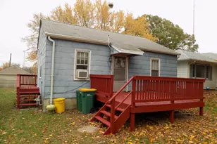 709 4th Ave N, Lakefield, MN 56150 - Photo 1