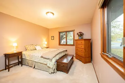 2420 W 106th Street, Bloomington, MN 55431 - Photo 10