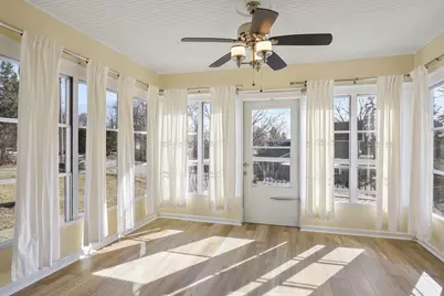 306 Barry Avenue N, Wayzata, MN 55391 - Photo 10