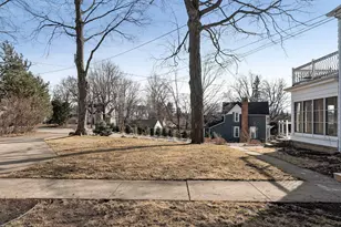 306 Barry Ave N, Wayzata, MN 55391 - Photo 36