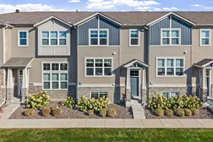 7692 77th Pl, Victoria, MN 55386 - Photo 1