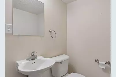 9924 Little Circle, Bloomington, MN 55437 - Photo 28
