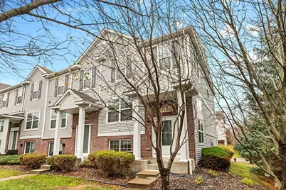 911 Ledgestone Drive, Mahtomedi, MN 55115 - Photo 1