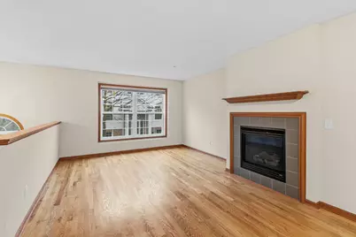 911 Ledgestone Drive, Mahtomedi, MN 55115 - Photo 14