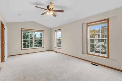 911 Ledgestone Drive, Mahtomedi, MN 55115 - Photo 18