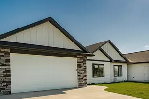 158 Sandstone Dr NW, Eyota, MN 55934 - Photo 1